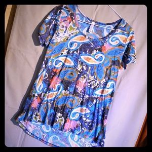 Lularoe top